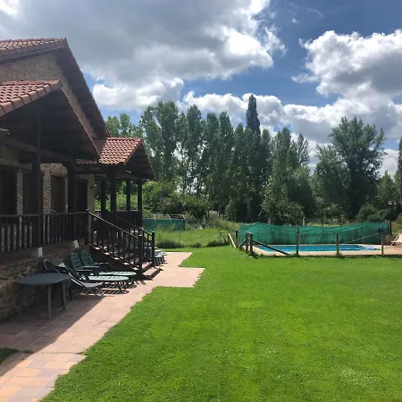 בית נופש Casa De San Martin de Valdetuejar