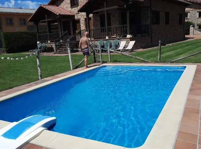 Casa De San Martín De Valdetuejar